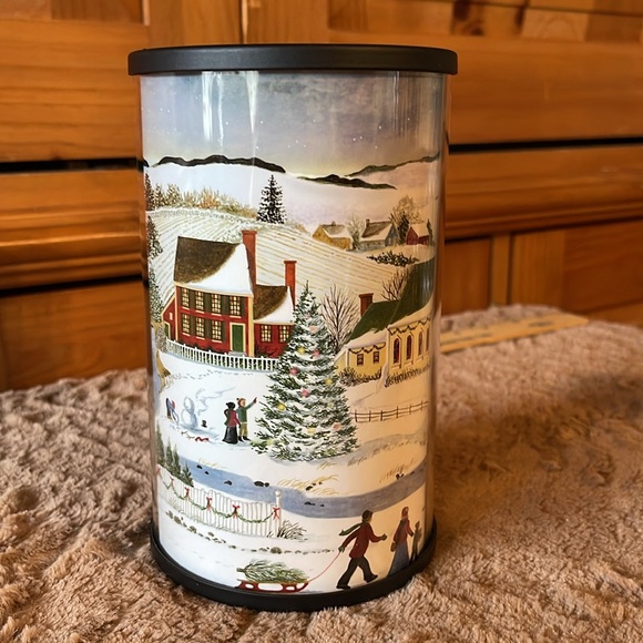 Partylite Express it Votive Luminary/Hurricane.2 inserts:Snow scene/pictures-NIB - Picture 2 of 11